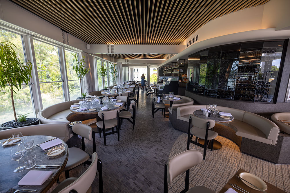 Stilts Dining Kangaroo Point Bridge Interior dining room at Stilts Dining