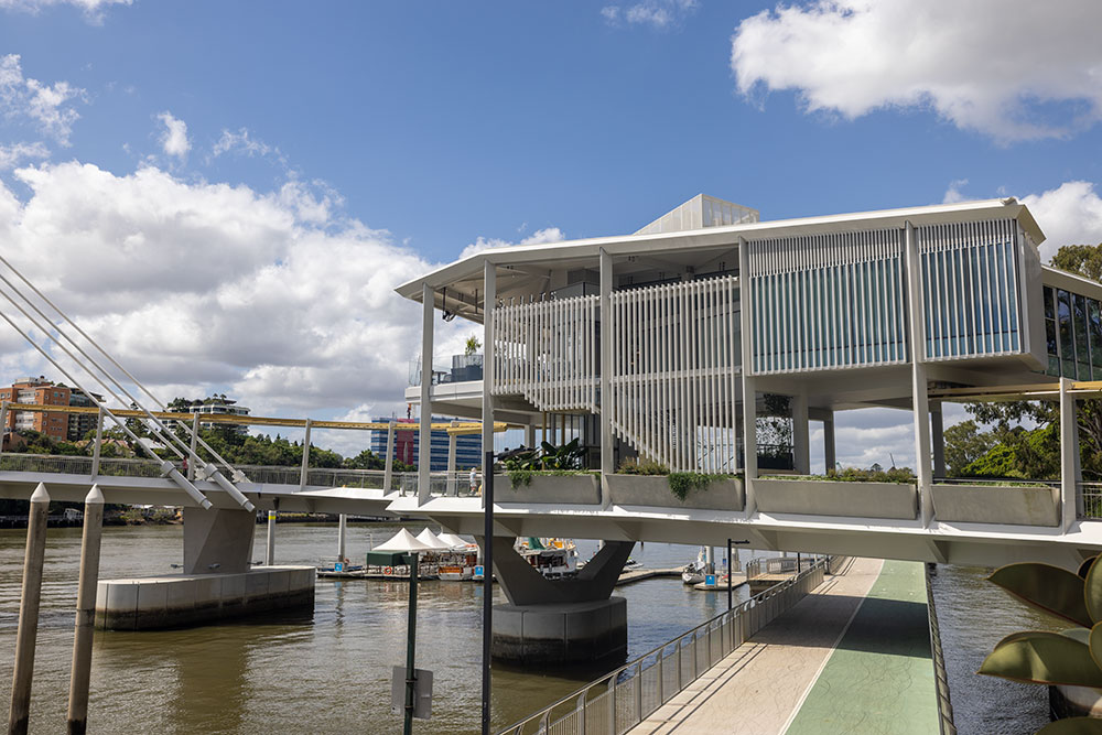 Stilts Dining Kangaroo Point Exterior view from path of Stilts Dining