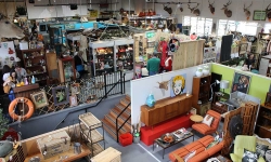 Camp Hill Antique Centre 